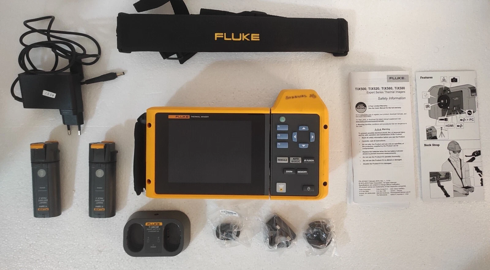 Fluke Tix501 Thermal Imager Infrared Camera Touch Screen Color LCD With 2 Batter